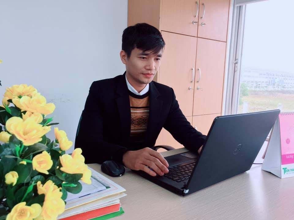 Cuộc sống Lệ Rơi sau khi đập mặt xây lại, về quê làm công nhân-4