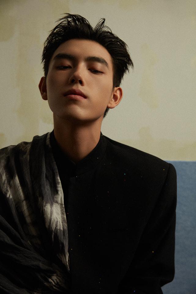 Thái tử Cbiz Trần Phi Vũ thoát mác ăn bám bố mẹ-6