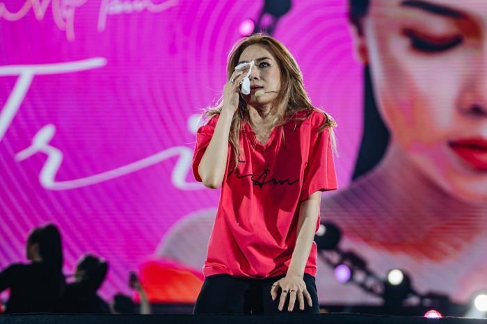 Mỹ Tâm lên tiếng vụ khiếu nại vé VIP vẫn phải đứng hành lang-5