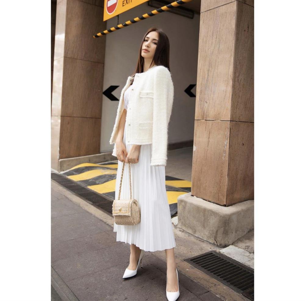 Học Hòa Minzy mix đồ nhẹ nhàng, nữ tính xuống phố mùa thu-8