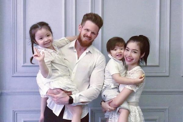 Elly Trần đáp trả lời mỉa mai khi tìm trường tài trợ cho con-9