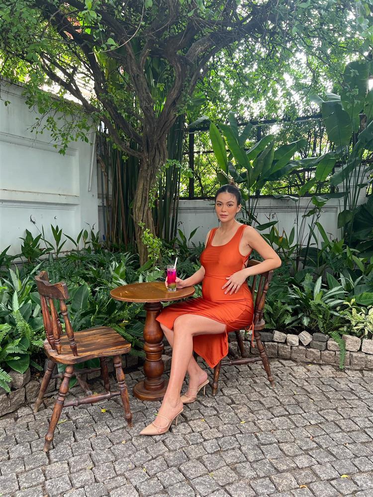 Tin showbiz Việt ngày 8/11: Bạn gái Huỳnh Anh nhắc đến cưới và sinh con-11