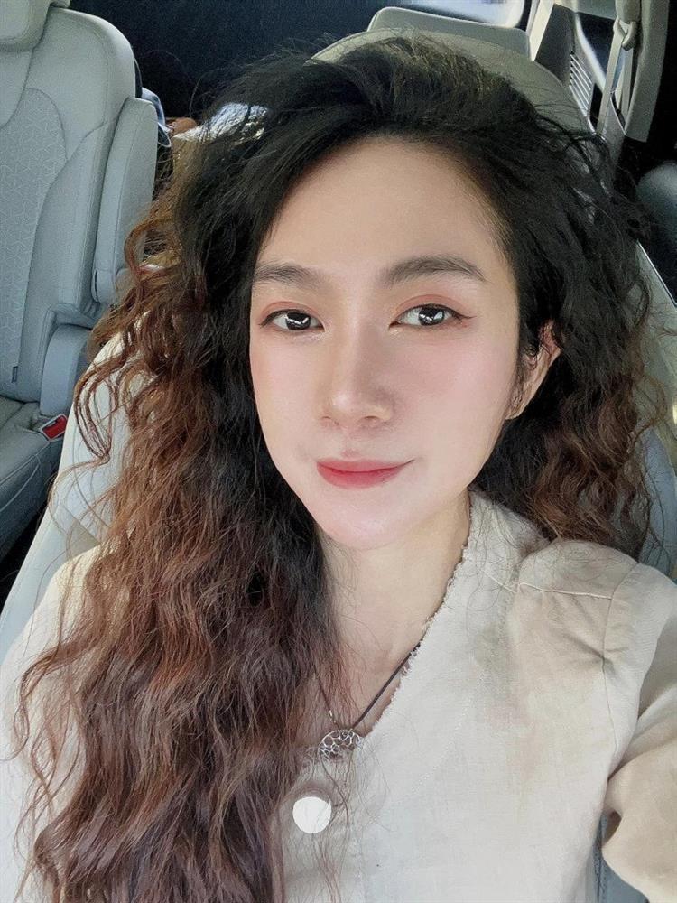 Vợ Lý Hải lên tiếng khi tóc mới bị chê xấu, hỏng-4