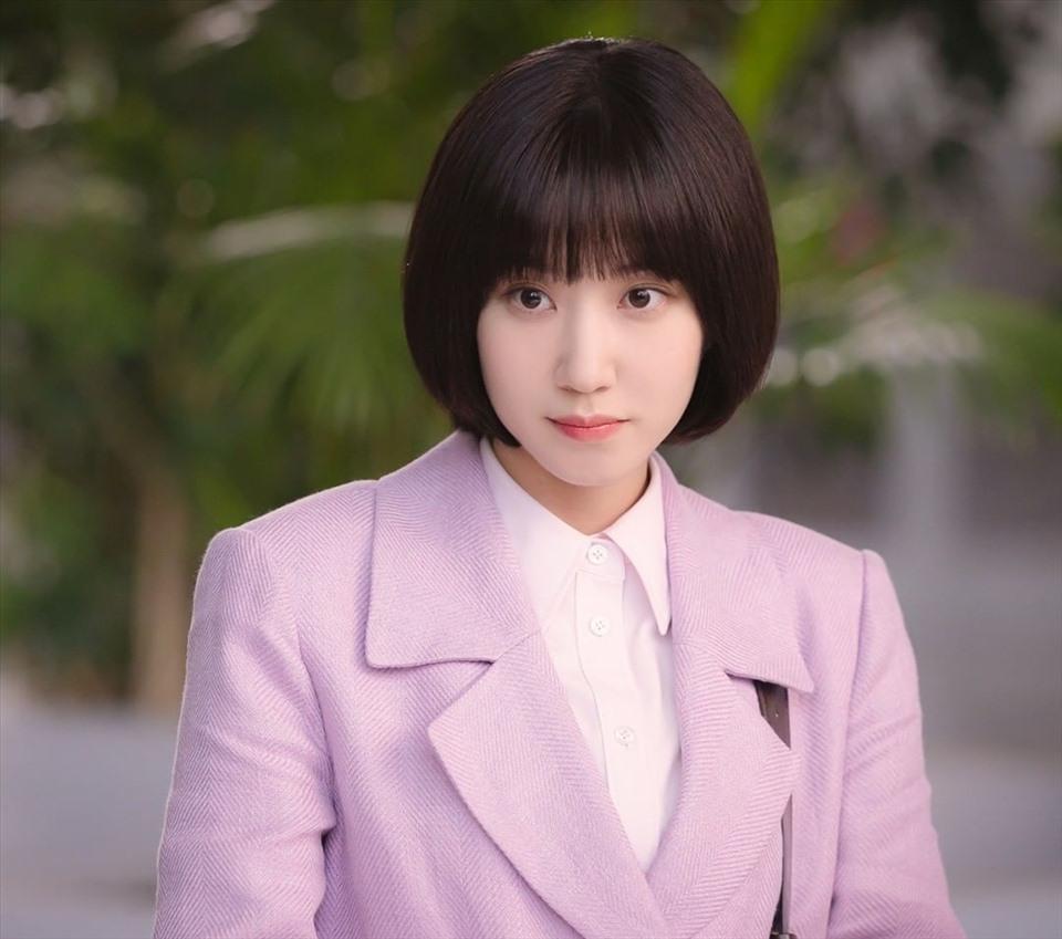 Ngôi sao quyền lực nhất làng giải trí Hàn 2022-3