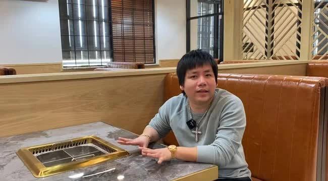 Khoa Pug chi 5 tỷ kéo chân, tuyển nhặt rau lương 1,2 tỷ/năm-7