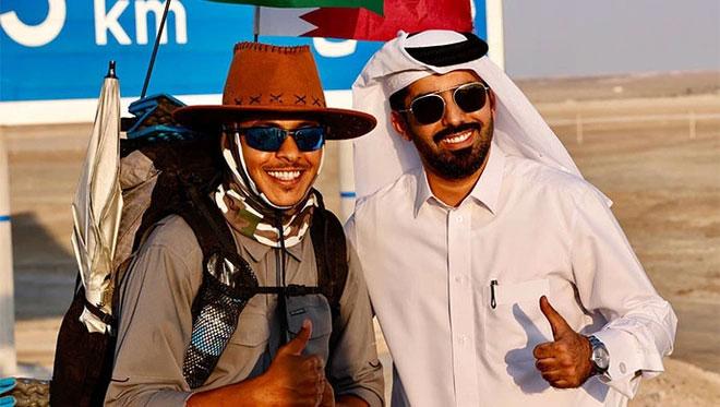 Đi bộ 1.600 km để đến Qatar xem World Cup-2