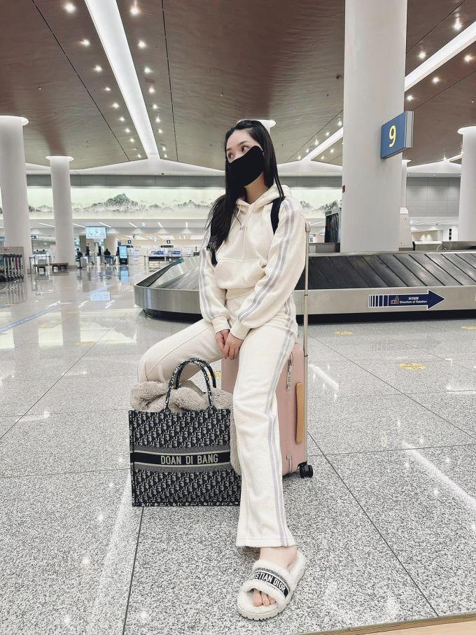 Hà Hồ, Lệ Quyên, Đoàn Di Băng đi dép lê, xách túi Hermès tiền tỷ-10