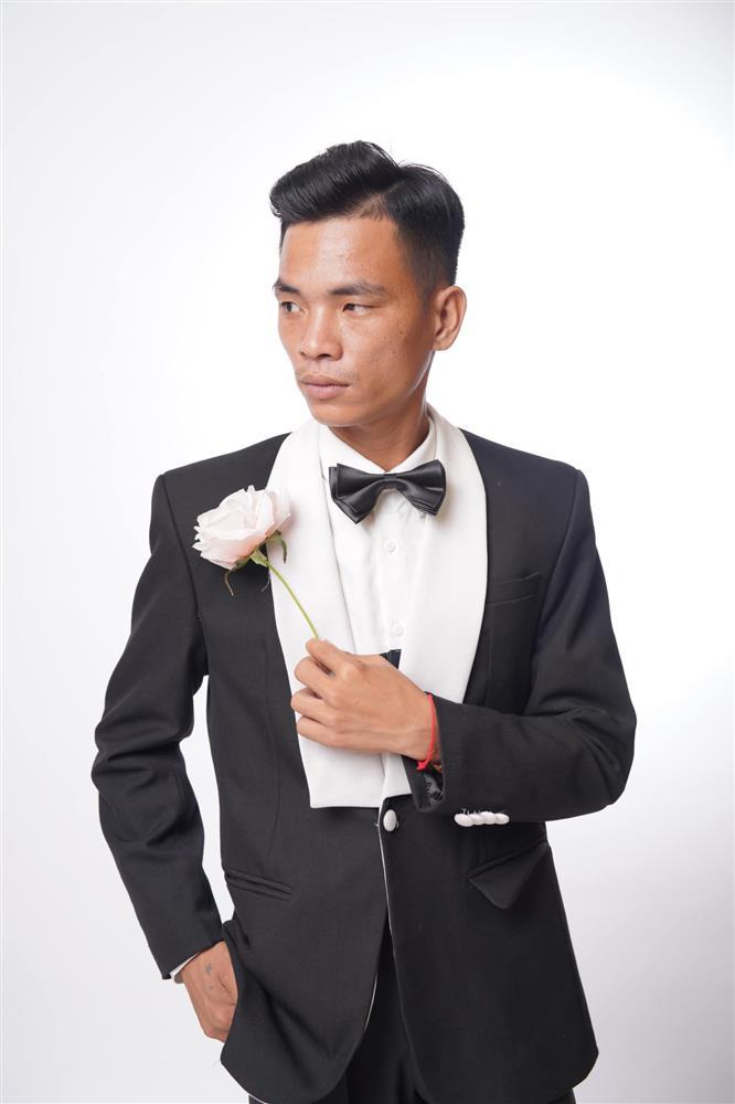 Chàng trai Cà Mau từ nhặt ve chai thành TikToker ‘triệu like’-1