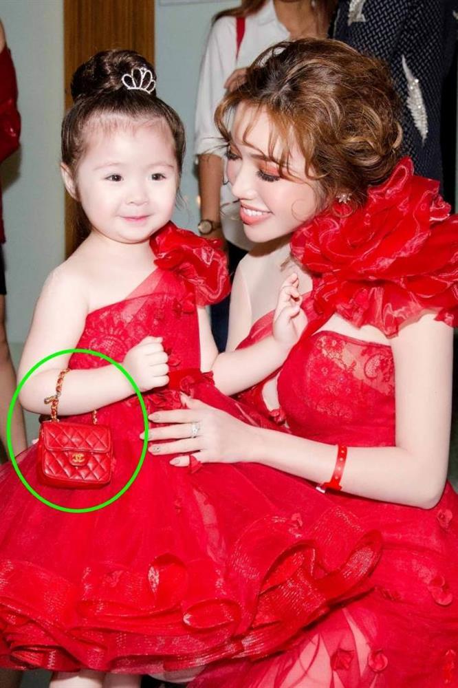 Elly Trần giàu cỡ nào ở tuổi 35?-10