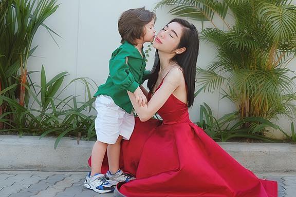 Elly Trần giàu cỡ nào ở tuổi 35?-11