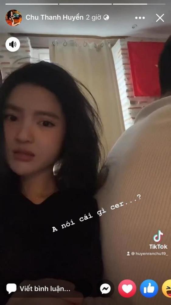 Bạn gái lộ mặt kém xinh, nghi sống chung phòng Quang Hải tại Pháp-4
