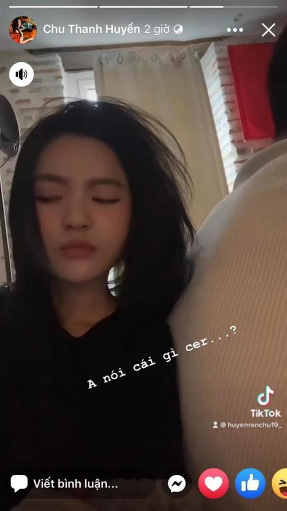 Bạn gái lộ mặt kém xinh, nghi sống chung phòng Quang Hải tại Pháp-5