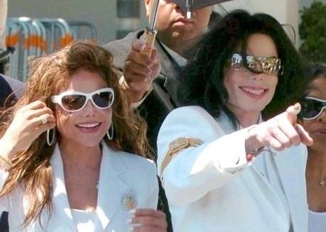 Kiện đòi tài sản trị giá 1 triệu USD của Michael Jackson-1