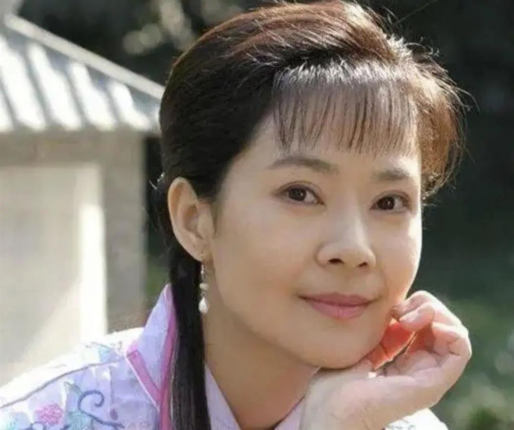 Không nhận ra ngọc nữ Quỳnh Dao Du Tiểu Phàm hiện tại-7