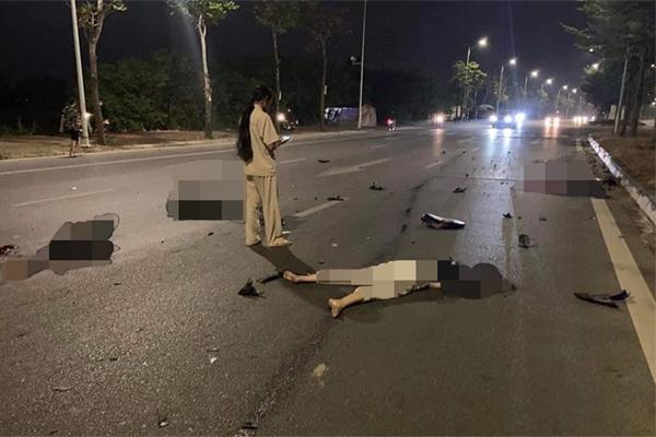 Tai nạn trong đêm, 4 nạn nhân văng giữa đường ở Hà Nội