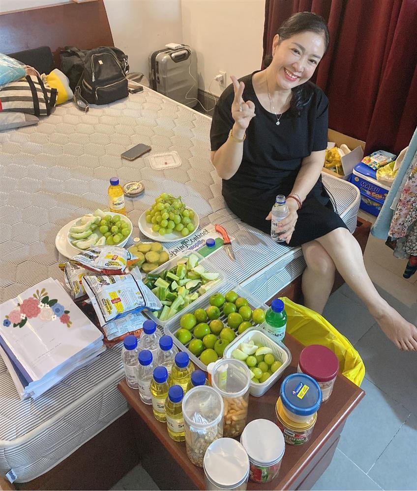 Tin showbiz Việt ngày 10/11: Pha Lê than vãn thị phi đầu tư đất-4