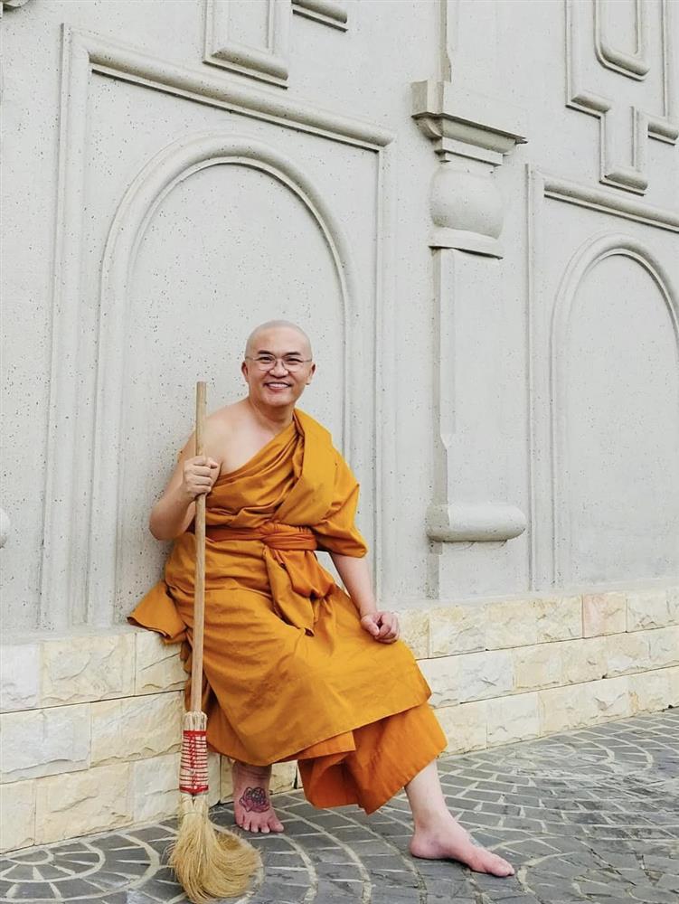 Đại Nghĩa tiết lộ công việc ở chùa trong khóa tu 10 ngày-1