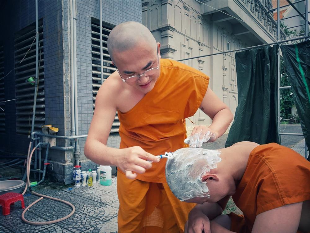 Đại Nghĩa tiết lộ công việc ở chùa trong khóa tu 10 ngày-9