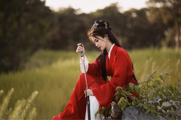 Ngô Cẩn Ngôn - Bạch Lộc đẹp xuất sắc nhưng có bằng Dương Dương?-6