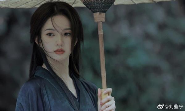 Ngô Cẩn Ngôn - Bạch Lộc đẹp xuất sắc nhưng có bằng Dương Dương?-9