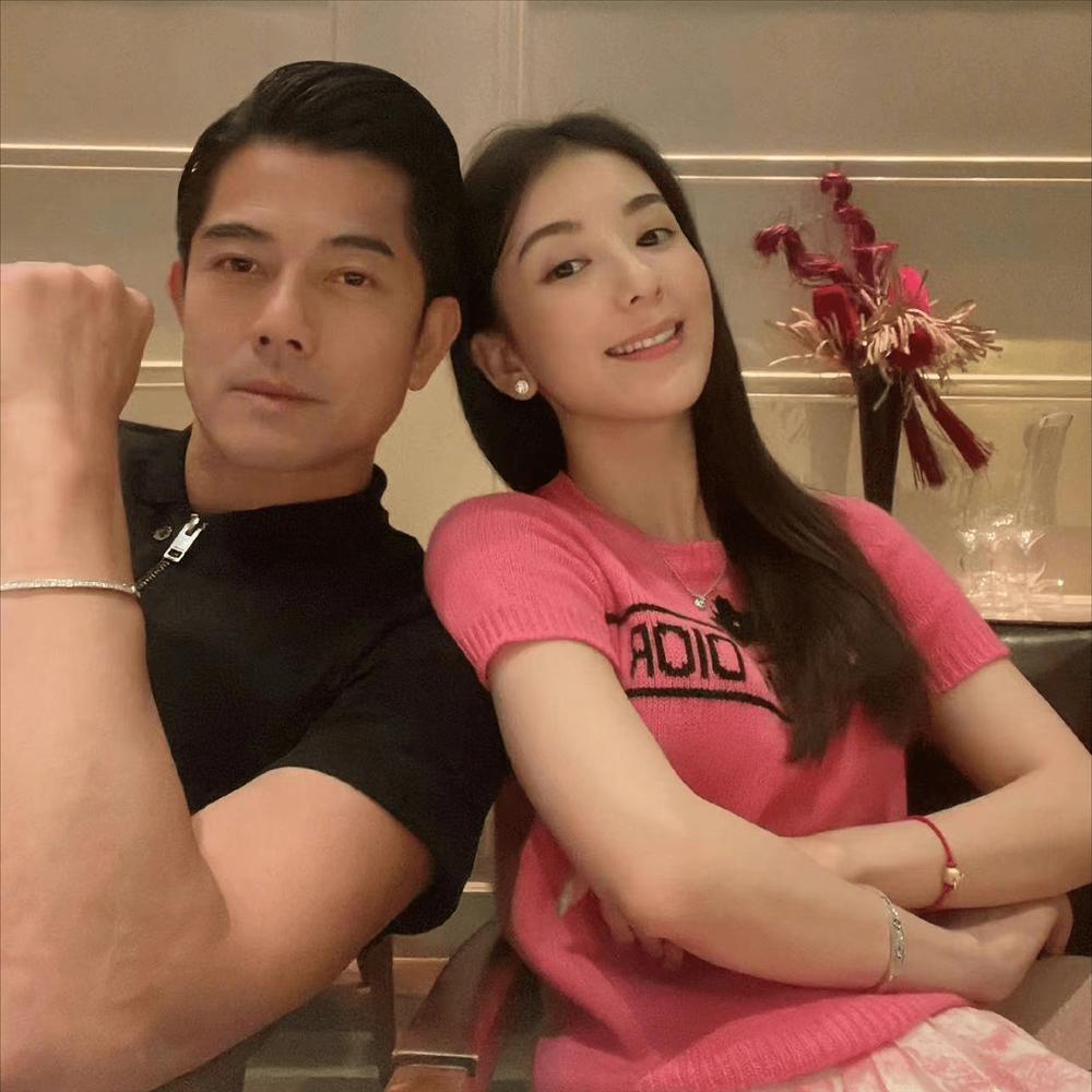 Vợ Quách Phú Thành mê kim cương, tiệc tùng cùng giới siêu giàu-2