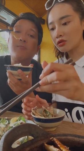 Hành động cho thấy Trường Giang cưng Nhã Phương hết nấc-3