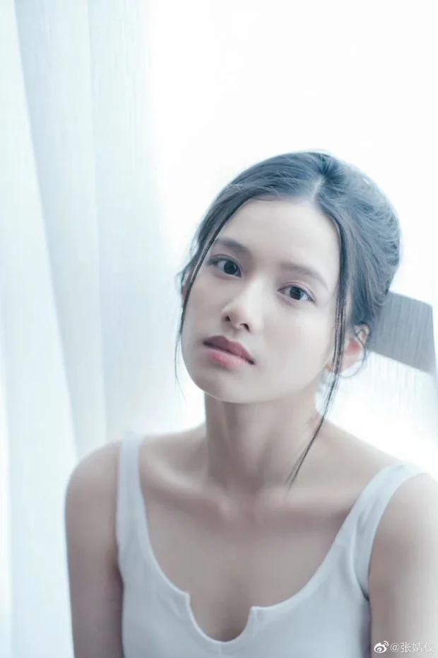 Nhan sắc Châu Dã và Trương Tịnh Nghi như sinh đôi-8