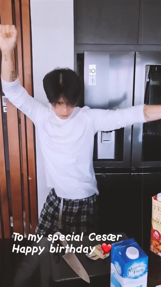 Hết hồn loạt tạo dáng lạ lùng của chồng Ngô Thanh Vân-6