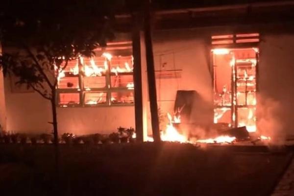 Quảng Nam: Mâu thuẫn gia đình, người đàn ông dùng xăng tự thiêu-2