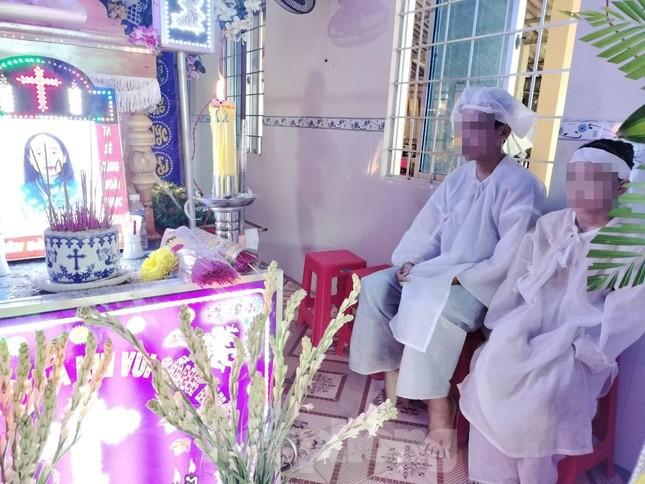 Tang lễ người phụ nữ bị đánh chết trong khách sạn ở Cà Mau-1
