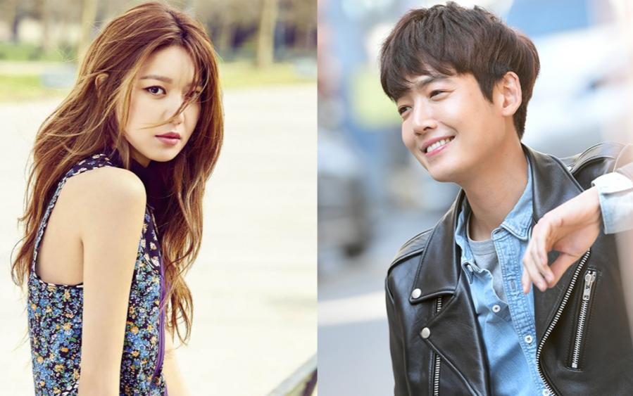 Jung Kyung Ho kỷ niệm 10 năm yêu Sooyoung (SNSD)-2