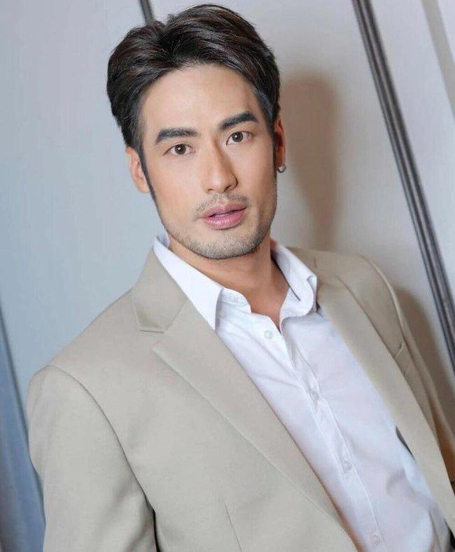 Mỹ nam điêu đứng sự nghiệp vì lộ ảnh nhạy cảm còn chối cãi-3