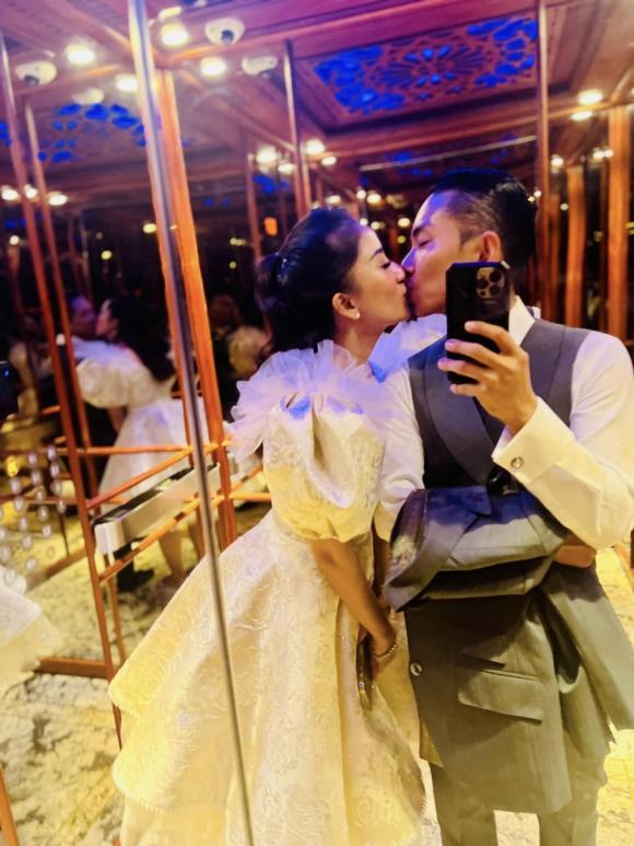 Phan Hiển than thở đám cưới gần sát nhưng vợ chồng đều bận-4