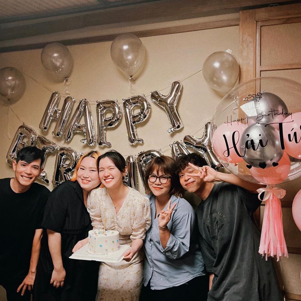 Hải Tú đăng ảnh sinh nhật, bị so sánh kém duyên với gái đẻ-2