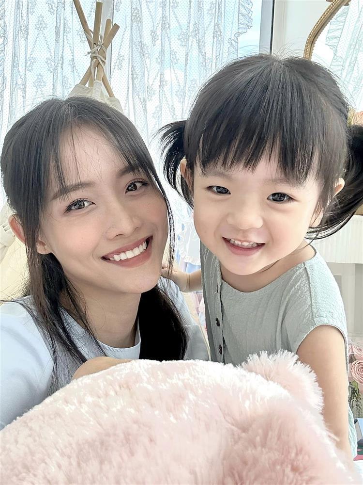 Con gái Jack gặp con gái Trương Mỹ Nhân, 2 visual cưng xỉu-9