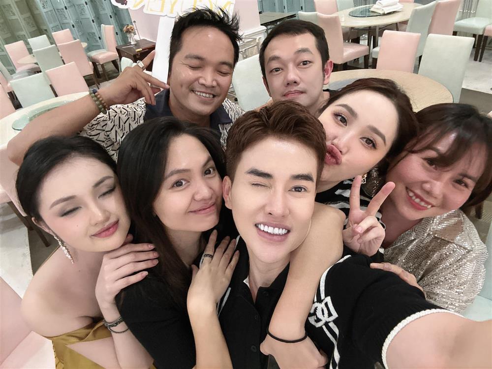 Bảo Thy say khướt ngày sinh nhật con, hé lộ thực đơn xịn xò-2