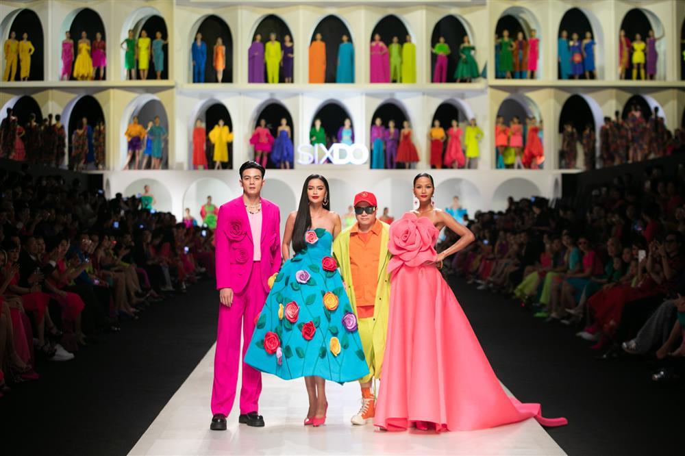 NTK Đỗ Mạnh Cường ghi dấu ấn khó phai trong show SIXDO F/W-10