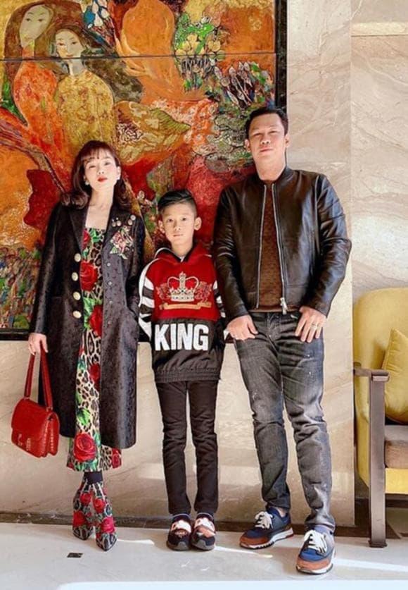 Lệ Quyên hé lộ ảnh lúc nhỏ 2 con trai, hiện tại có khác nhiều?-5