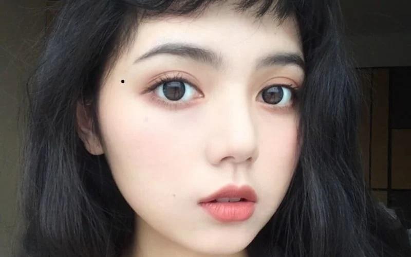 Trên người 4 nốt ruồi hái ra tiền, ai sở hữu là phúc lộc hơn người-2