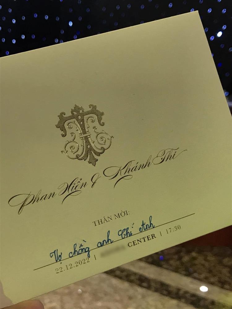 Thiệp mời của Khánh Thi - Phan Hiển đính kèm ảnh cưới tại Pháp-1