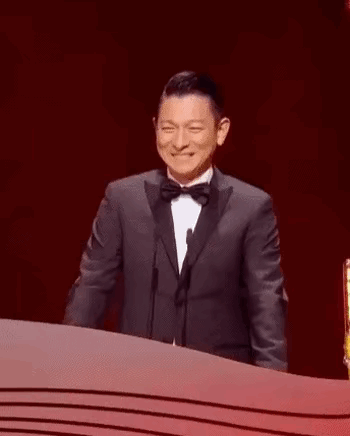 Viral nhất Cbiz hôm nay là bức ảnh Ngô Kinh và Lưu Đức Hoa-3