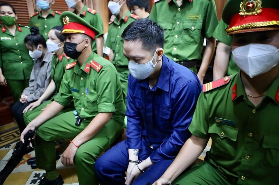 Vụ bé 8 tuổi bị bạo hành tử vong: Tội danh người cha có thể thay đổi-1