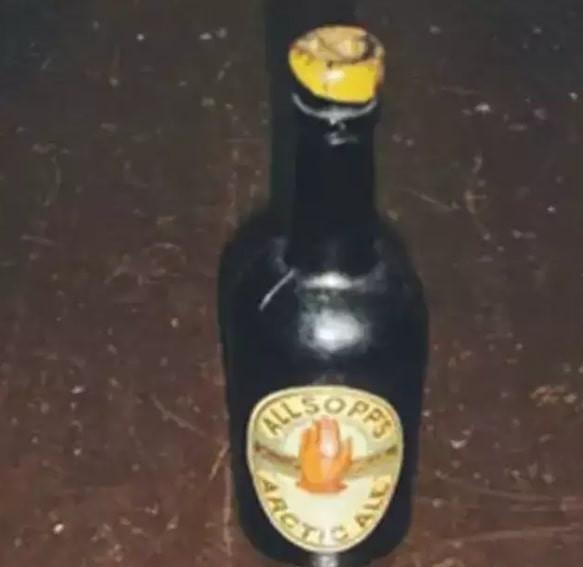 Bí mật đằng sau loại bia đắt đỏ nhất thế giới-1