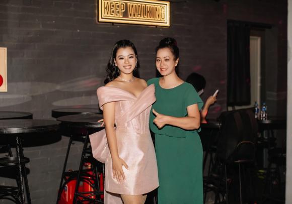 Con gái nghệ sĩ Chiều Xuân trổ mã ngày càng quyến rũ tuổi 18-2