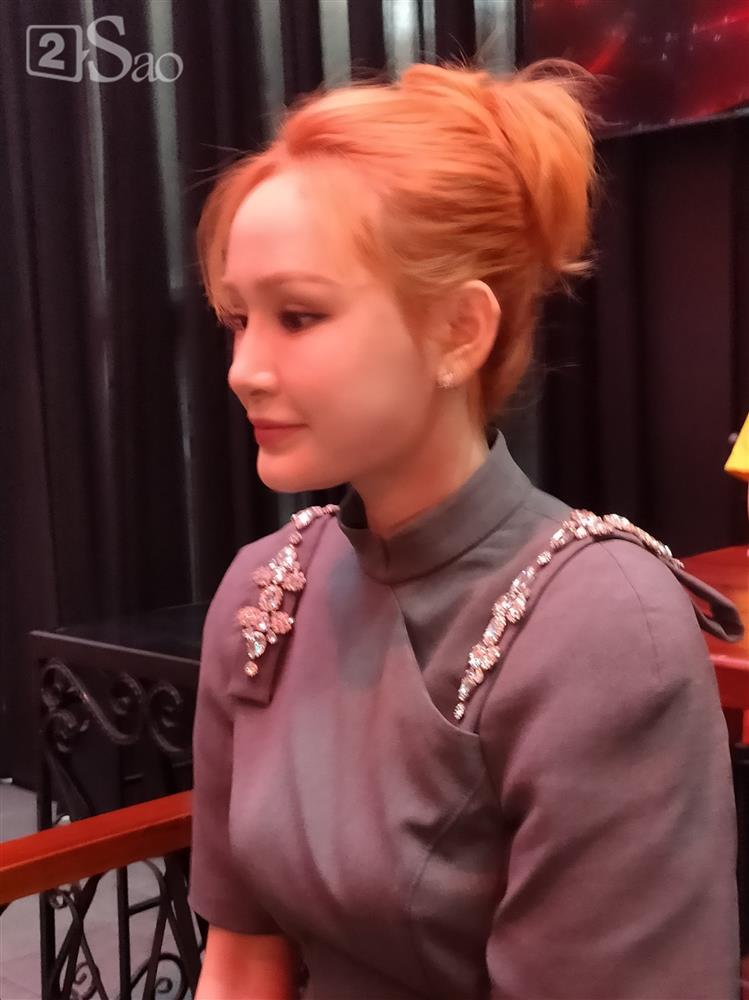 Hiền Hồ lần đầu đi sự kiện sau ồn ào, mặt sưng húp mệt mỏi-7