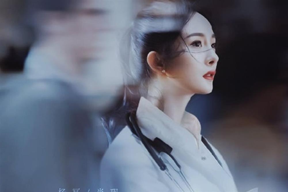 Dương Mịch đứng đầu tiểu hoa 8x, Triệu Lệ Dĩnh cũng phải nhường-2