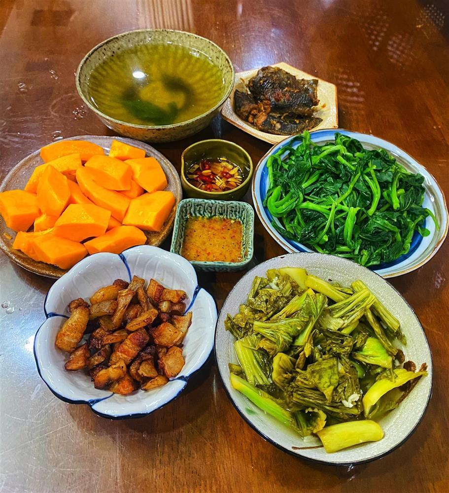 Loạt mâm cơm 6 người ăn no cái bụng, đã con mắt-3