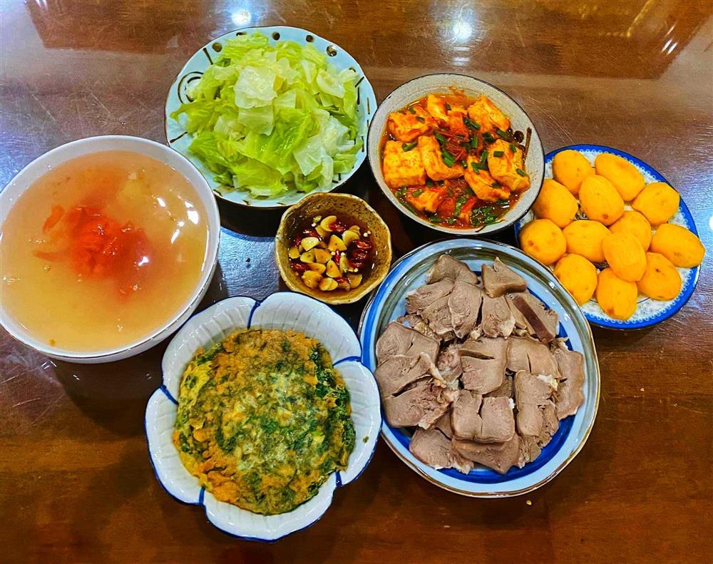 Loạt mâm cơm 6 người ăn no cái bụng, đã con mắt-6