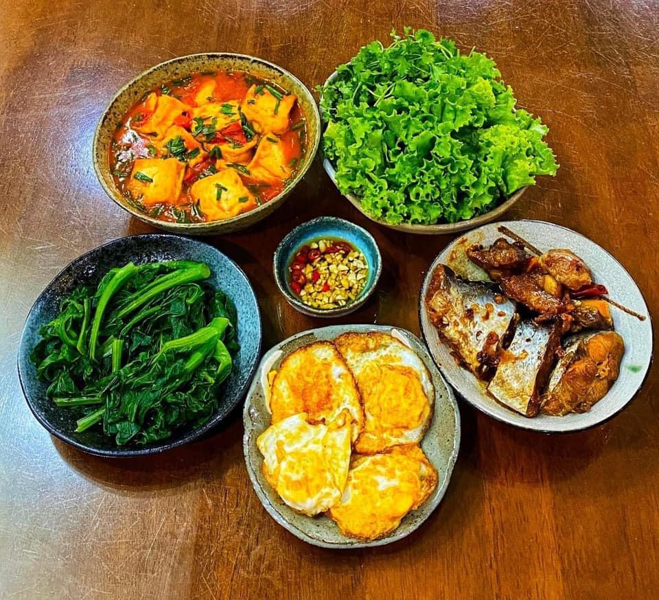 Loạt mâm cơm 6 người ăn no cái bụng, đã con mắt-8