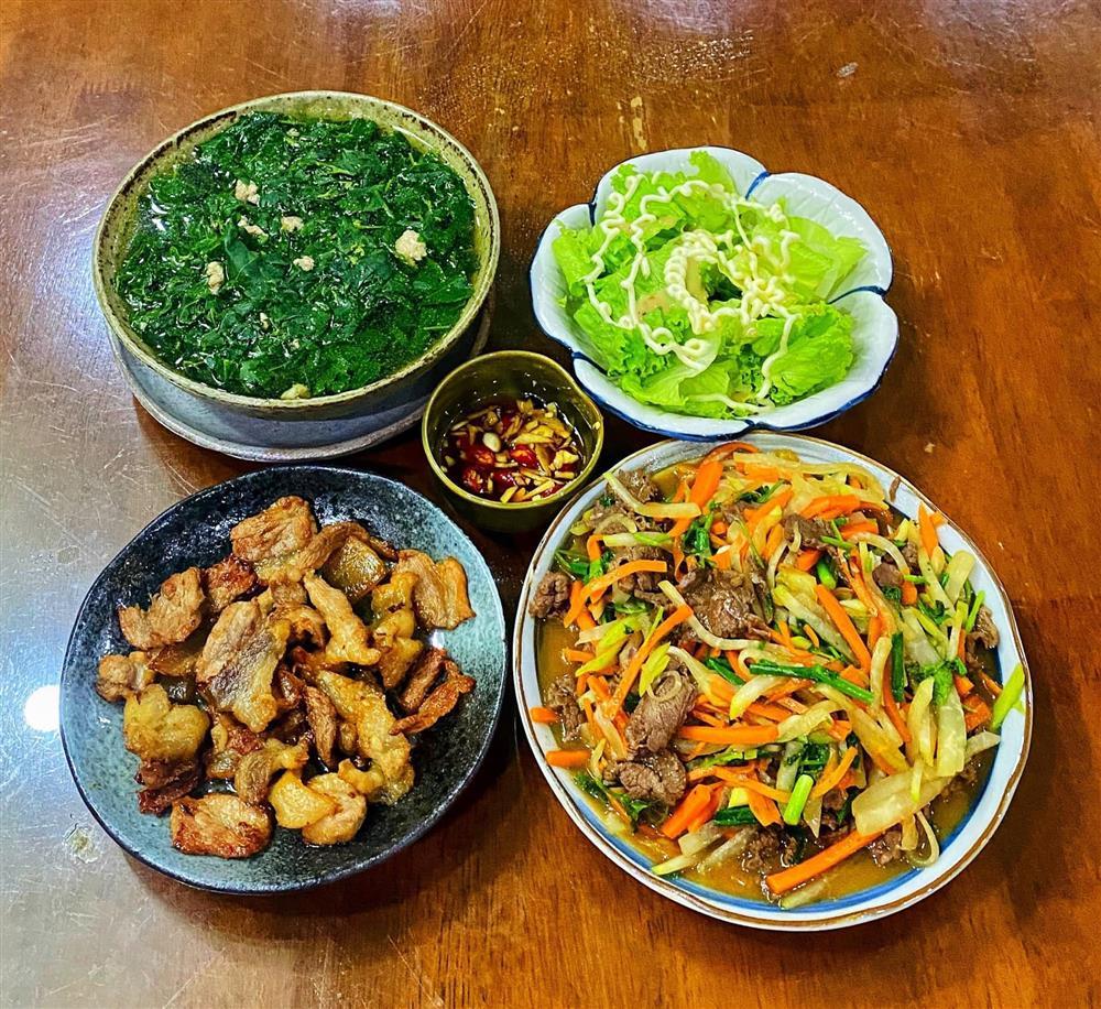 Loạt mâm cơm 6 người ăn no cái bụng, đã con mắt-13